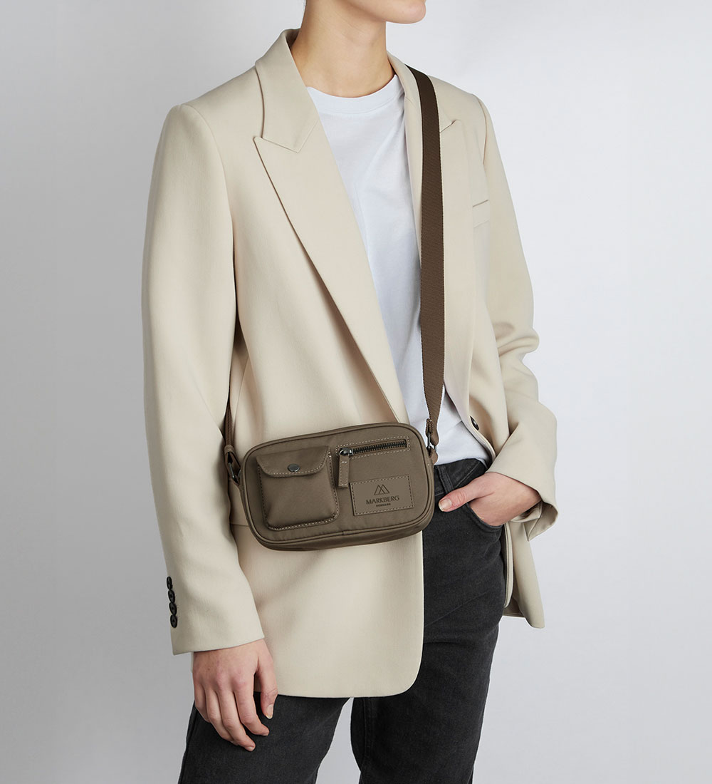 Markberg Shoulder Bag - DarlaMBG Small - Walnut