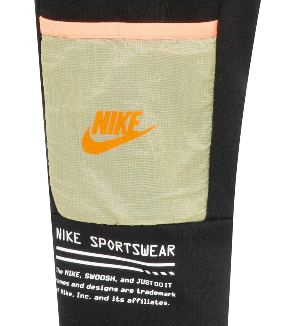 Nike Joggingbroek - Zwart m. Zijzakken