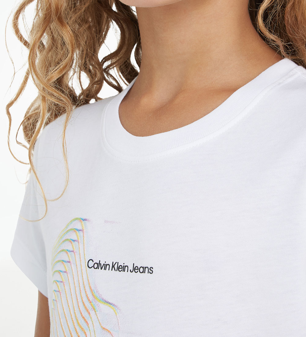 Calvin Klein T-Shirt - Slim s/s - Meta Graphic Slim - Bright Whi