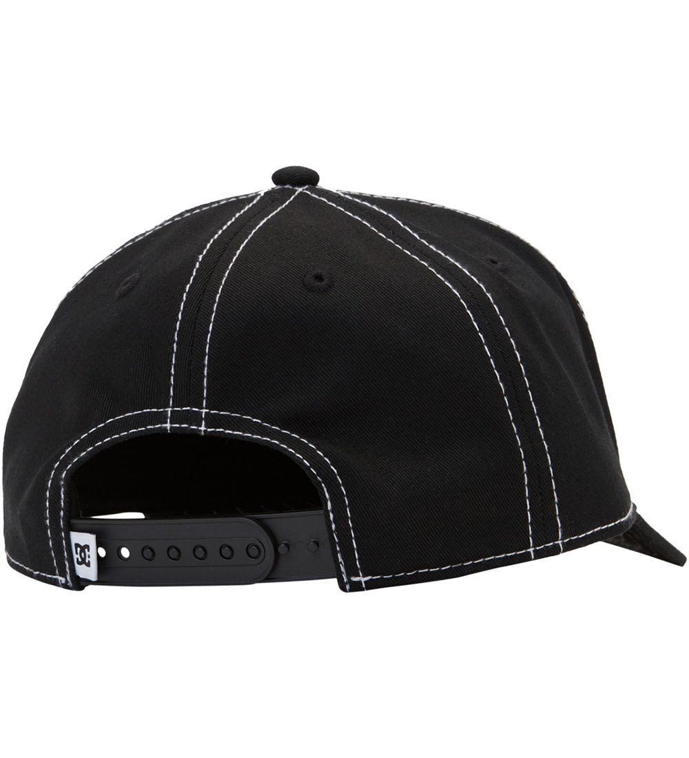 DC Cap - Star Snapback - Black