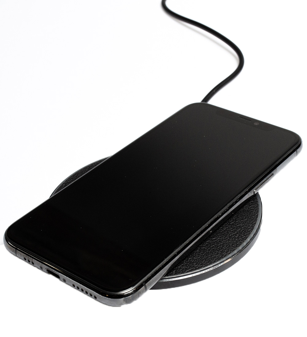 Soundliving Charger - Wireless - Black