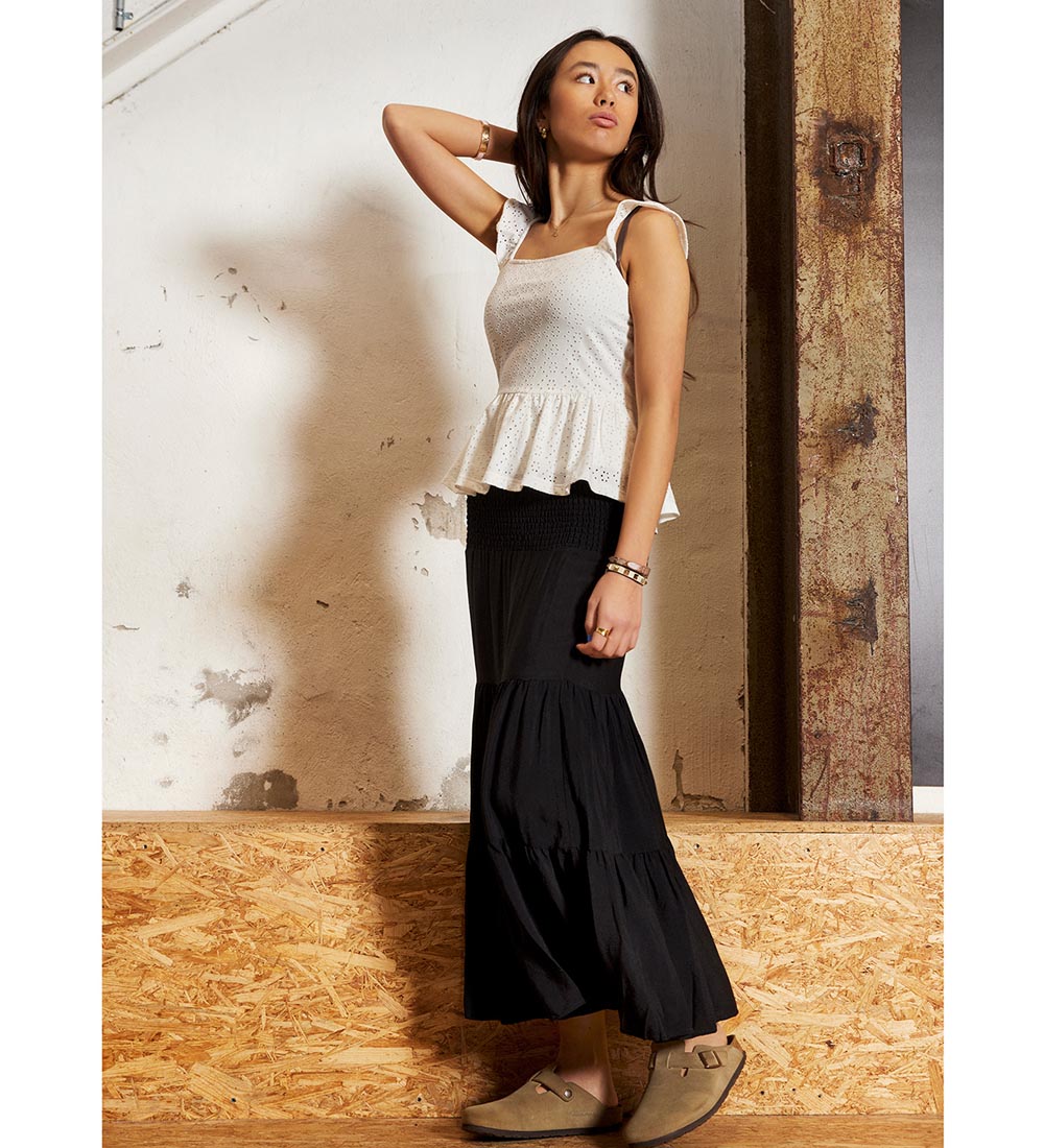 Hound Top - Ruffle - White
