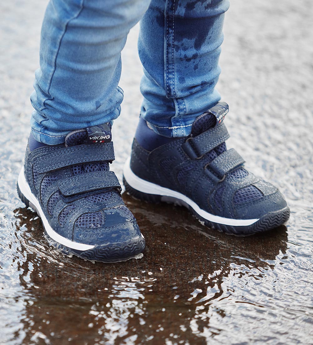 Viking Shoe - Cascade Mid III GTX - Navy