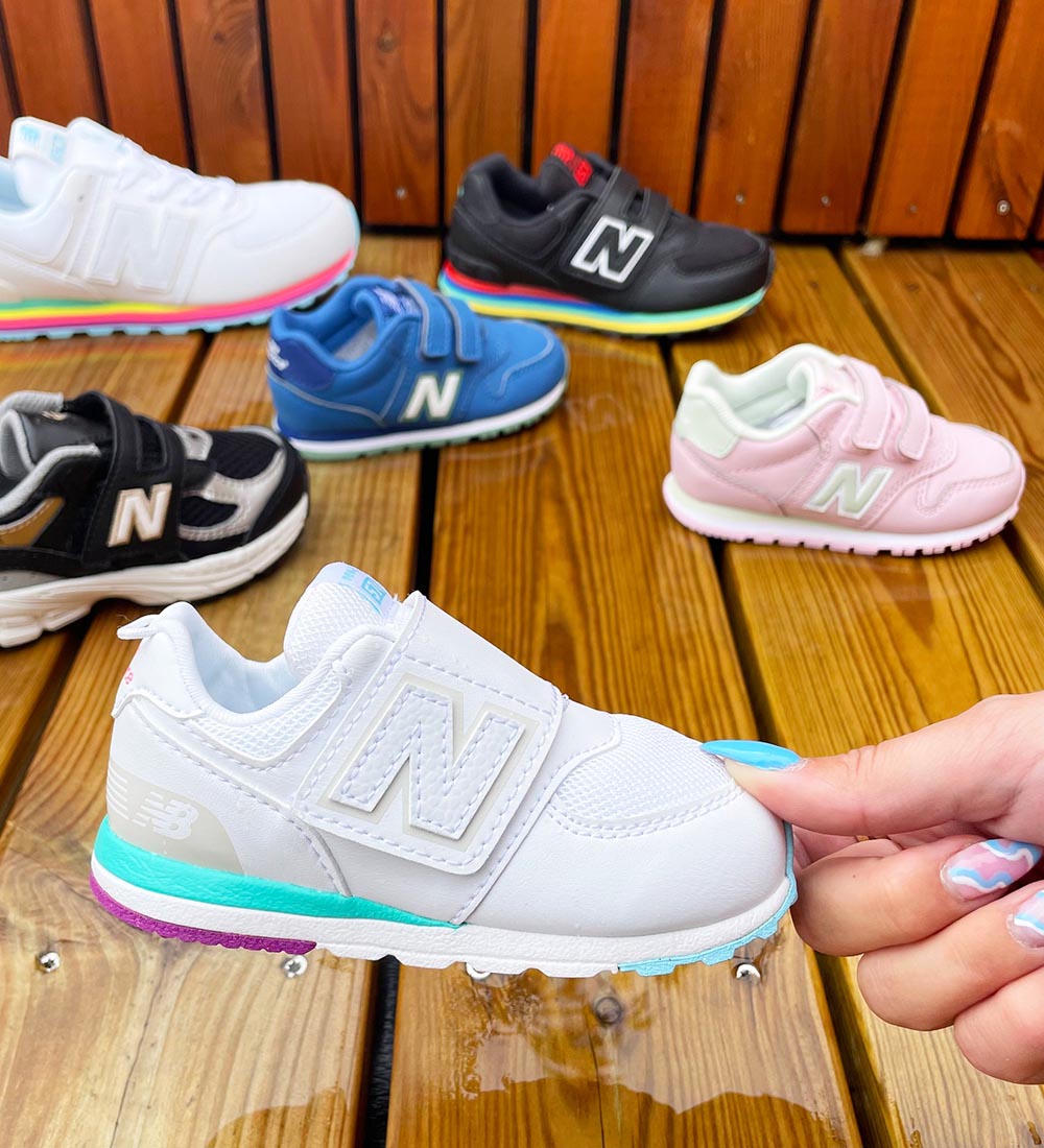 New Balance Skór - 574 - Svart/Neo Logi