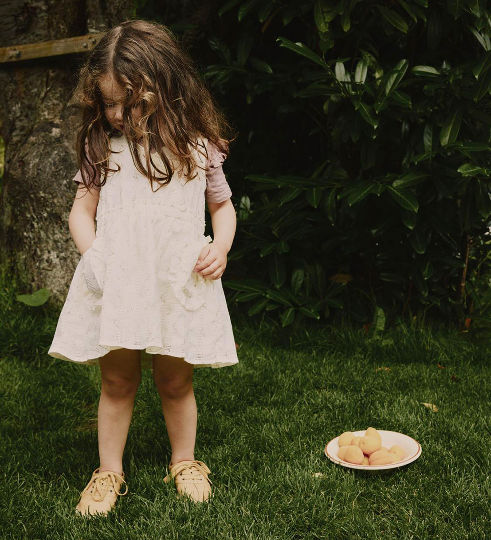 Lil' Atelier Kleid - NmfJinna - Kokosmilch m. Blumen