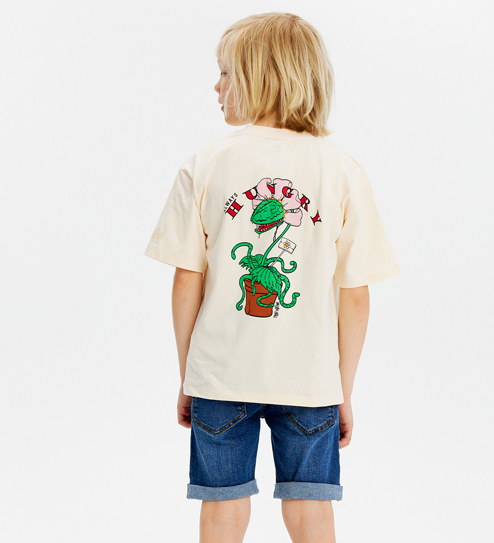 The New T-shirt - TnJarek - White Swan