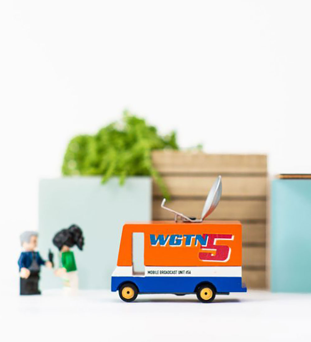 Candylab Car - 8.4 cm - News Van - F703