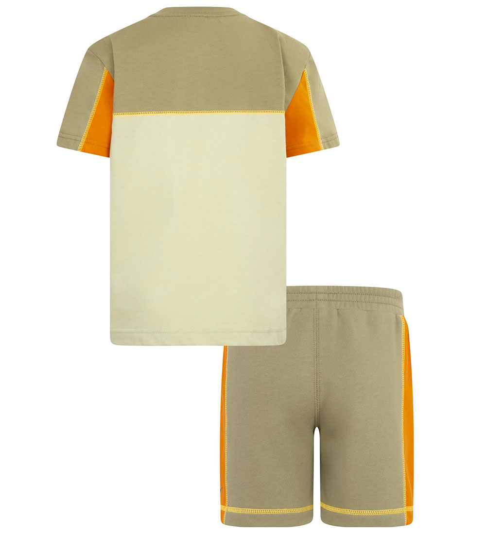 Nike Shorts Set - Shorts/T-shirt - Neutral Olive