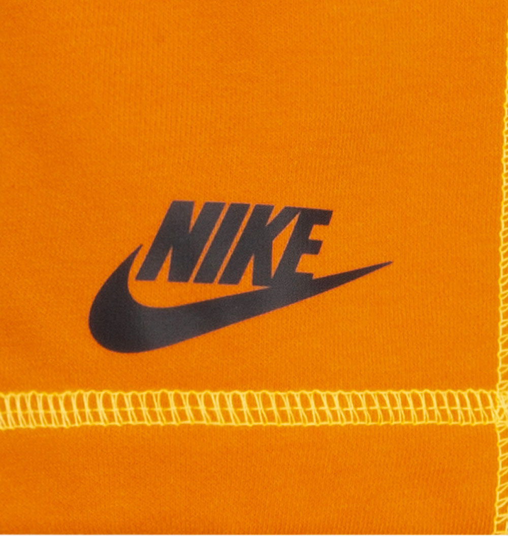 Nike Shorts Set - Shorts/T-shirt - Neutral Olive