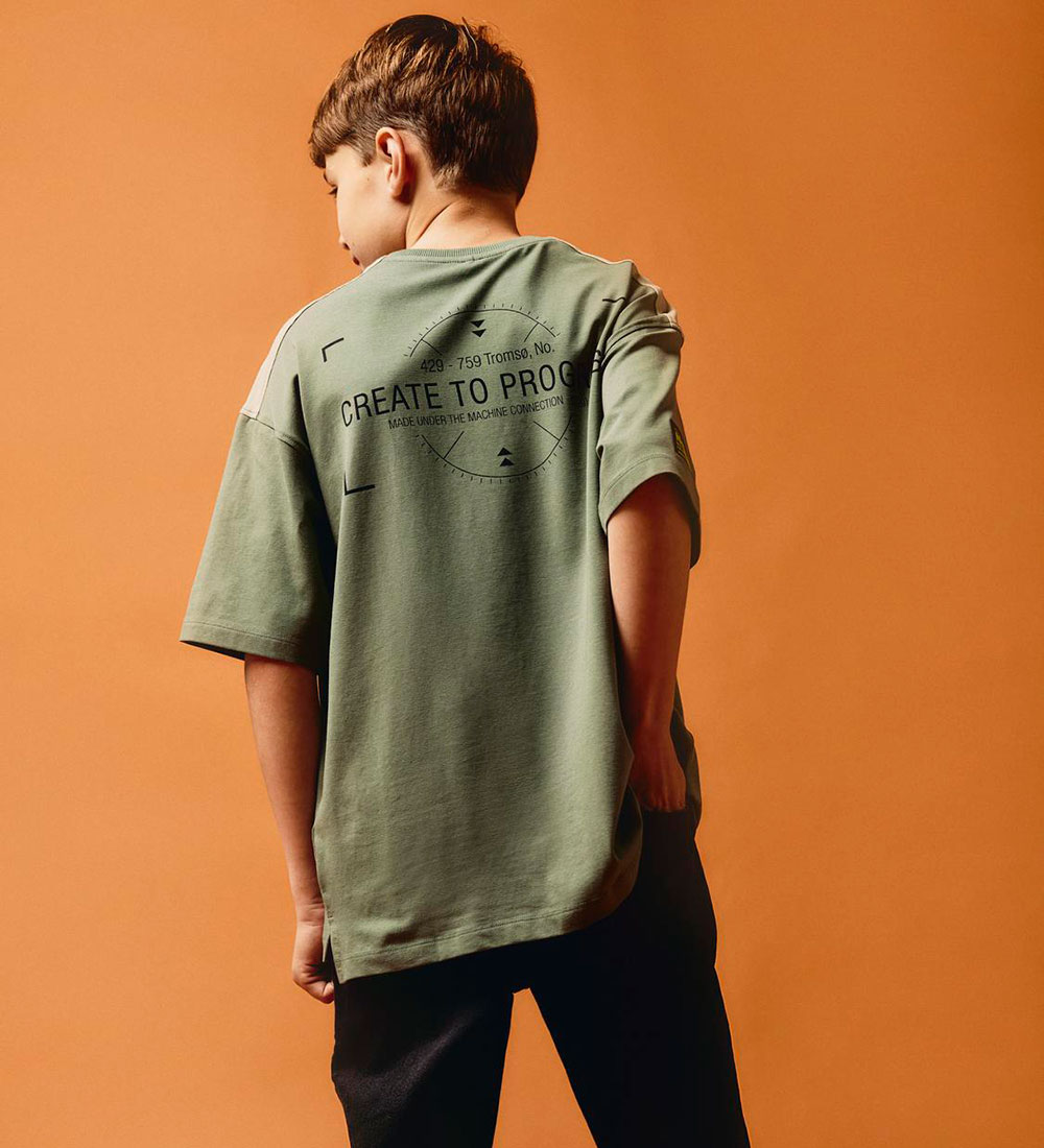 Name It T-shirt - NkmLauven - Loose - Laurel Wreath