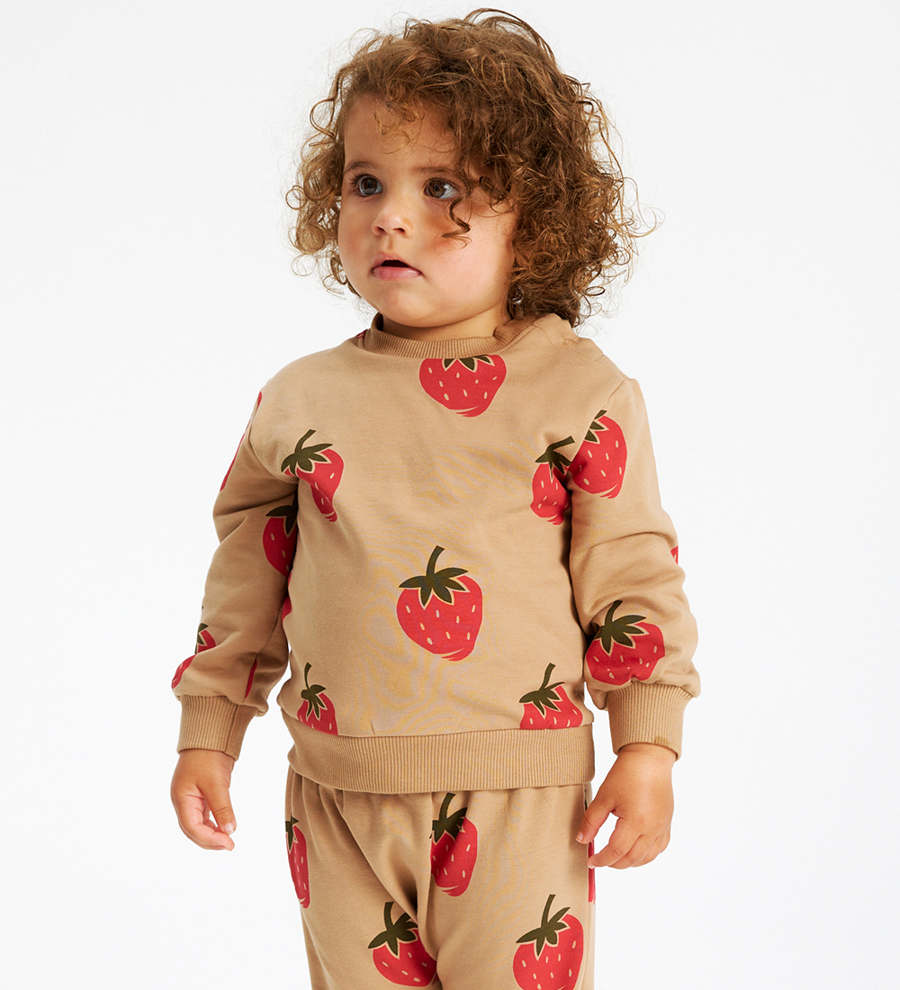 The New Siblings Sweatshirt - TnsLagora - Tannin BIG Strawberry