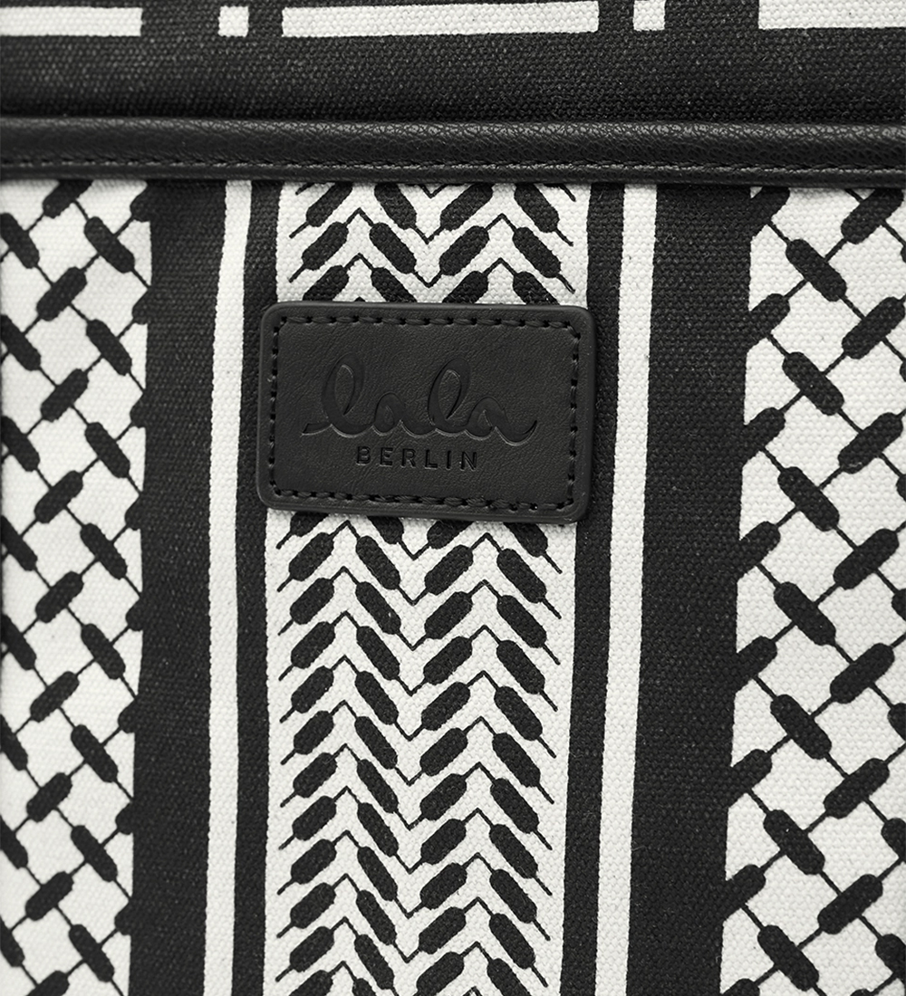 Lala Berlin Shopper - Tote Carmela 2.0 - Erbe Stripe Black