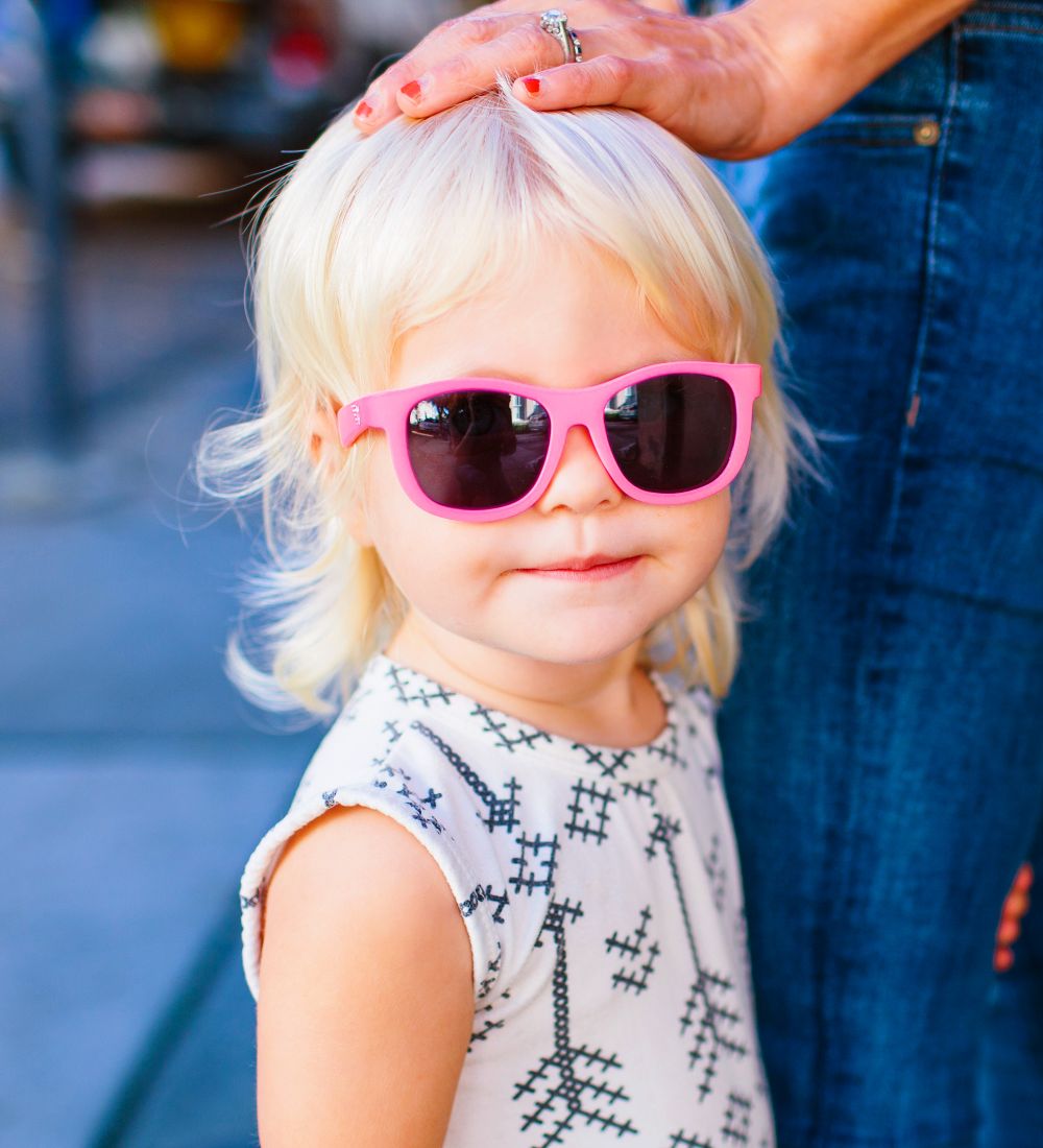 Babiators Sunglasses - Navigator - Think Pink