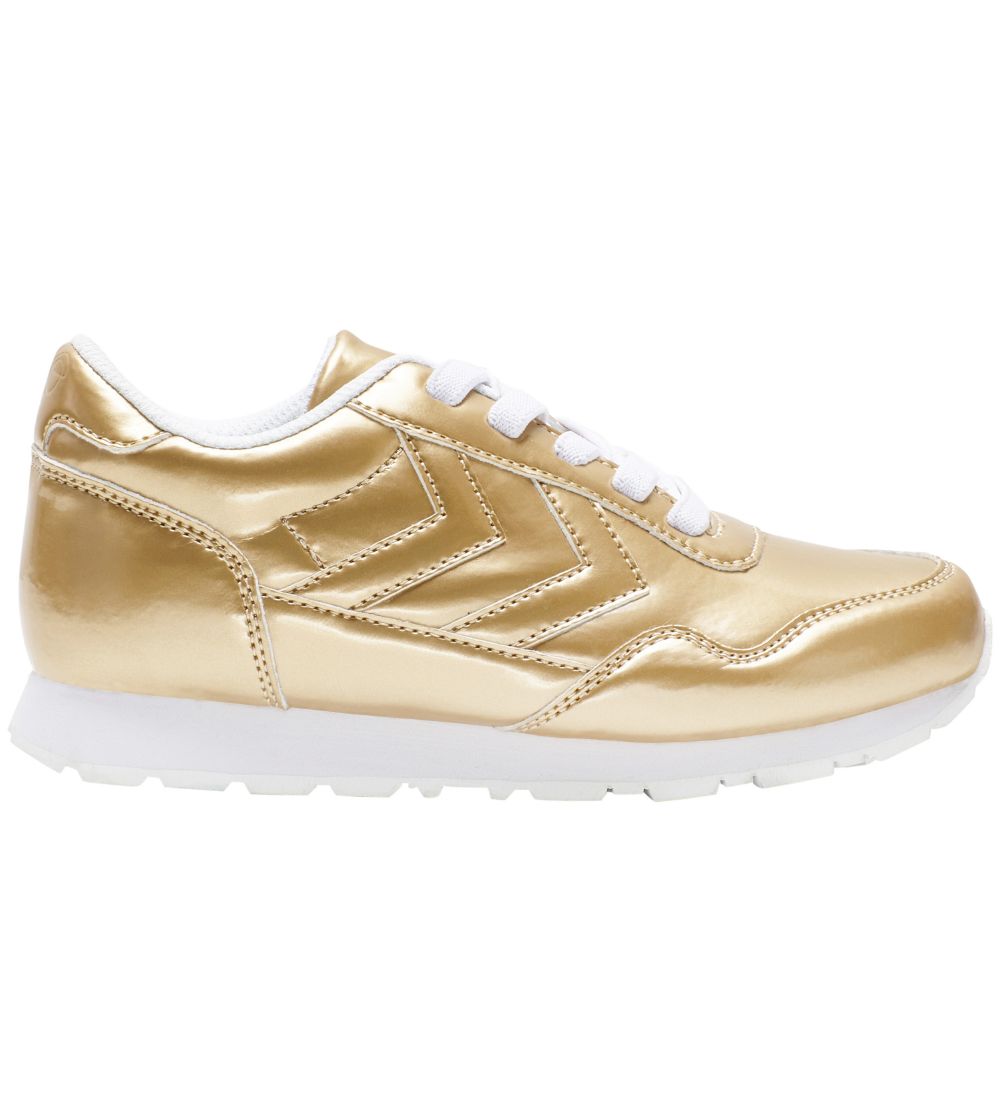 hummel waterproof shoes