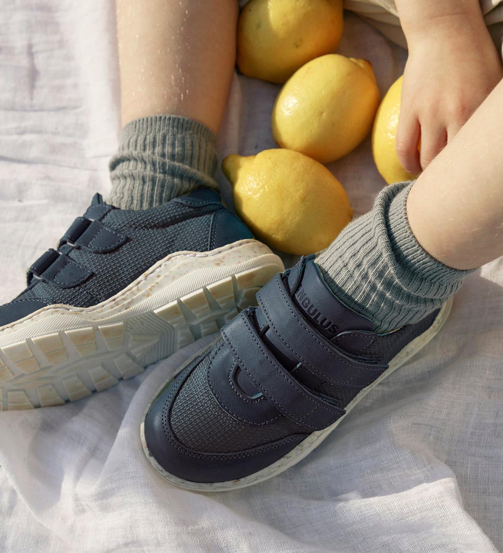 Angulus Shoe - Navy/Black