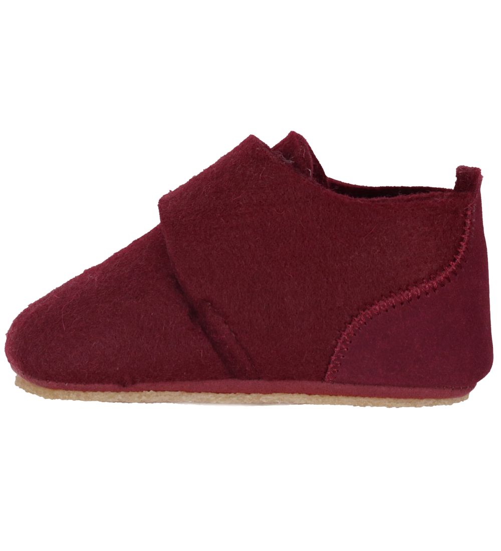 Wheat Slippers - Wool - Marlin Felt - Berry