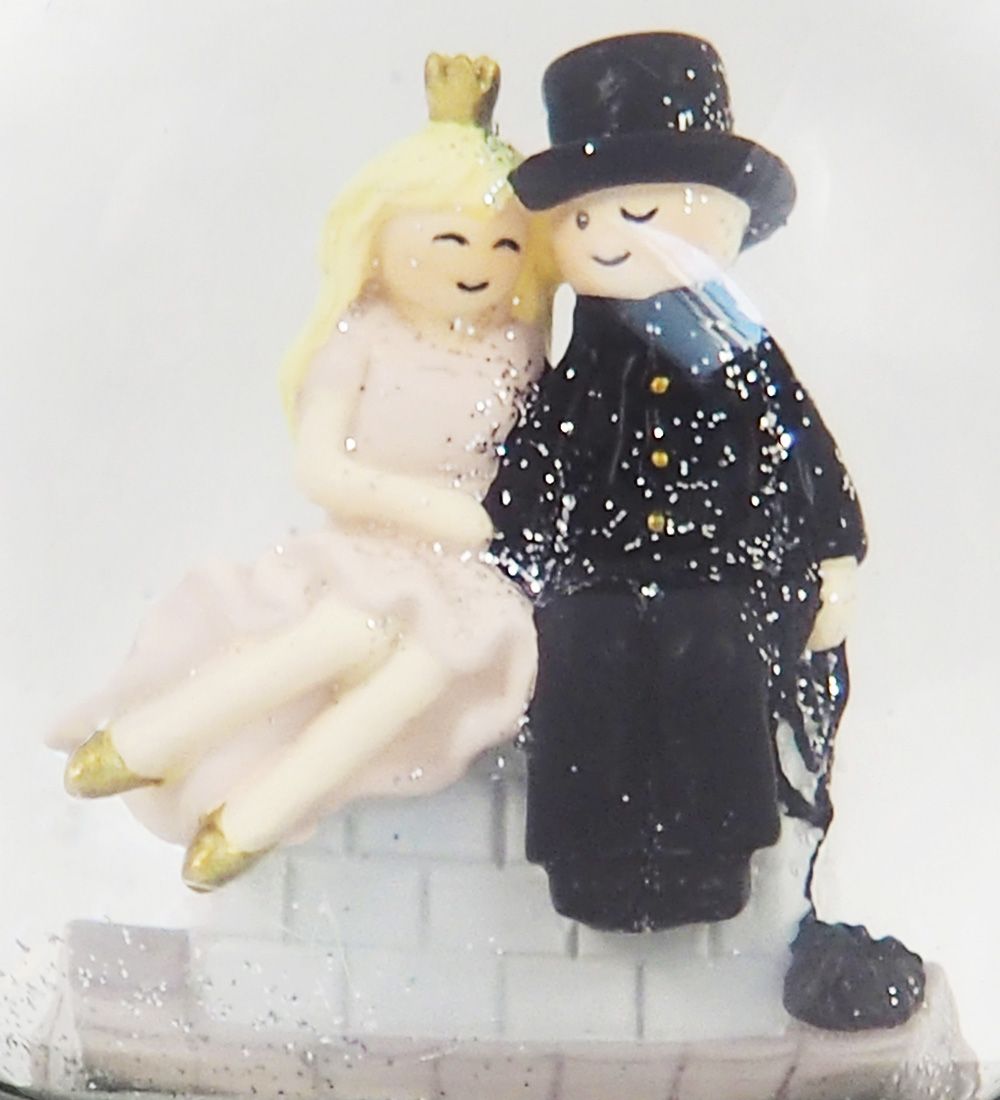 Kids by Friis Snow Globe - D:11 cm - Shepherdess & Chimney Sweep