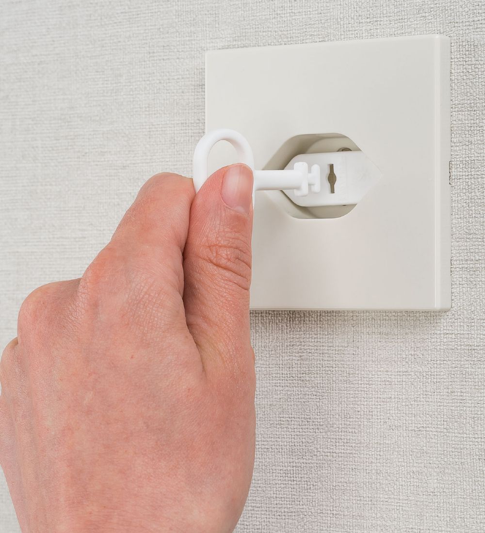 Reer Socket Covers - 8 pcs - White