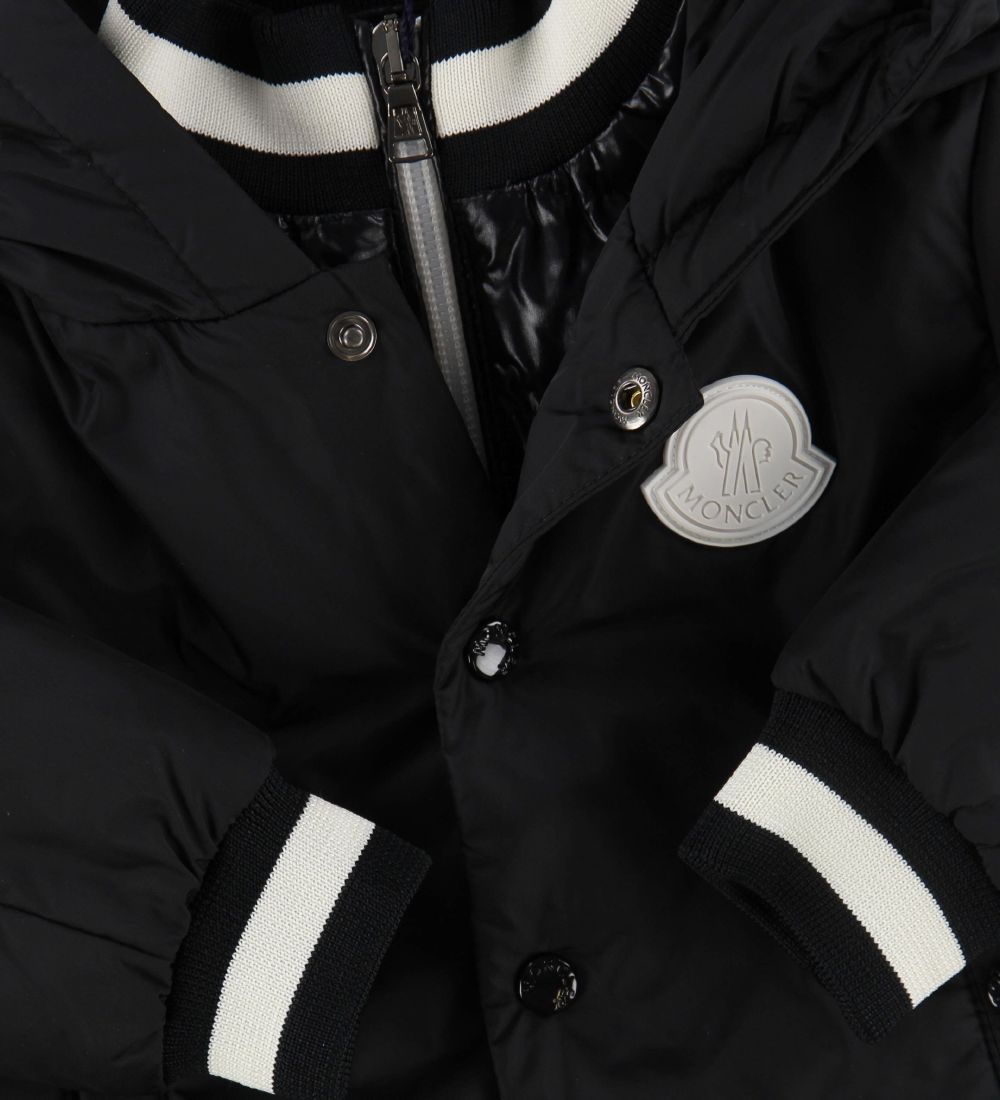 Moncler Down Jacket - Thau - Black
