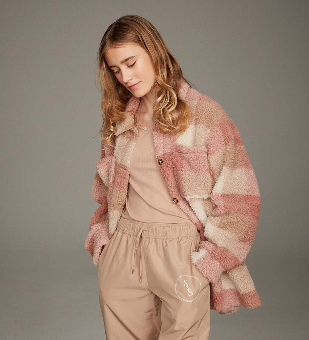 Petit by Sofie Schnoor Fleece Jacket - Camel w. Checs