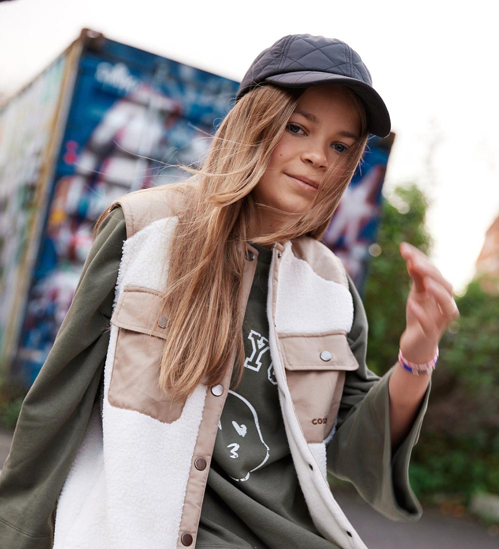 Cost:Bart Fleece Vest - CbSia - White Swan