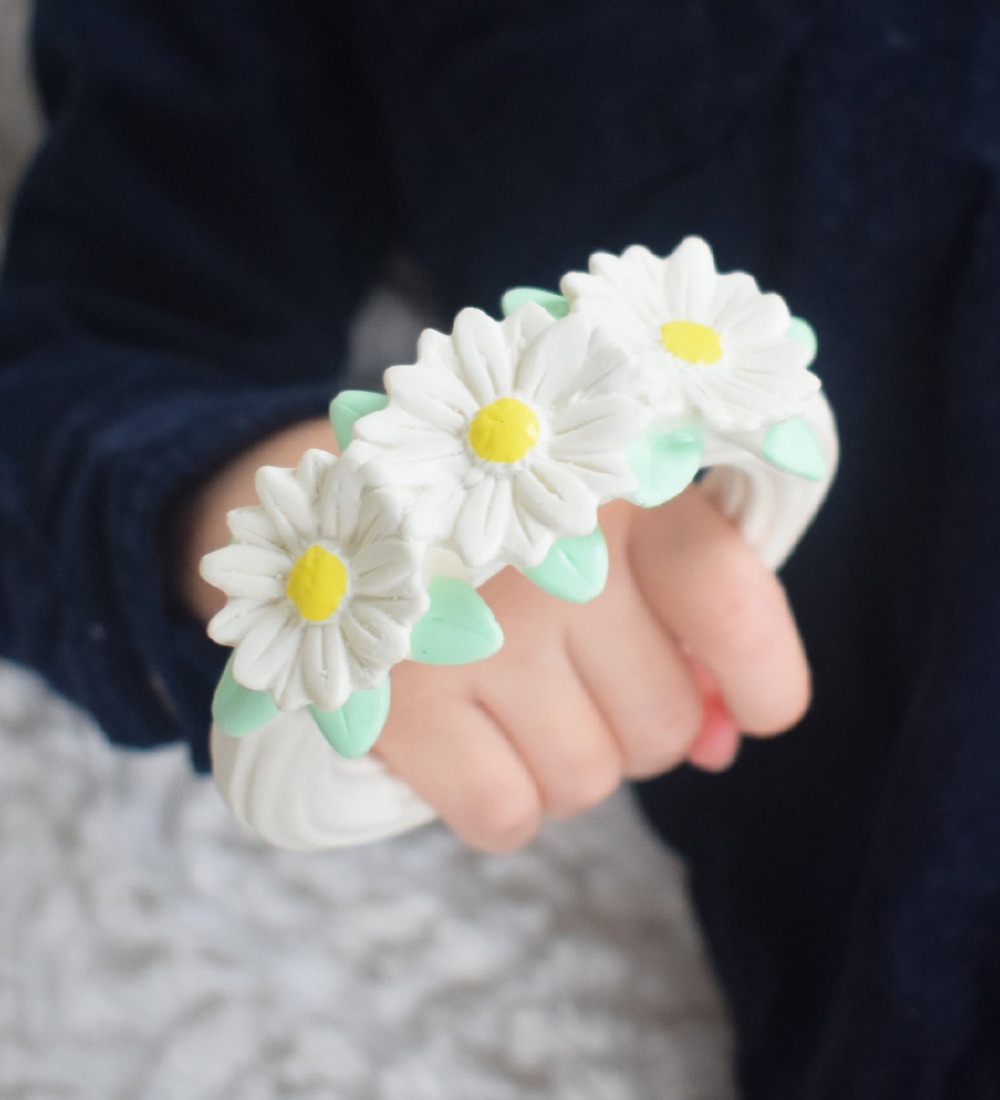 A Little Lovely Company Teether - Daisy Chain