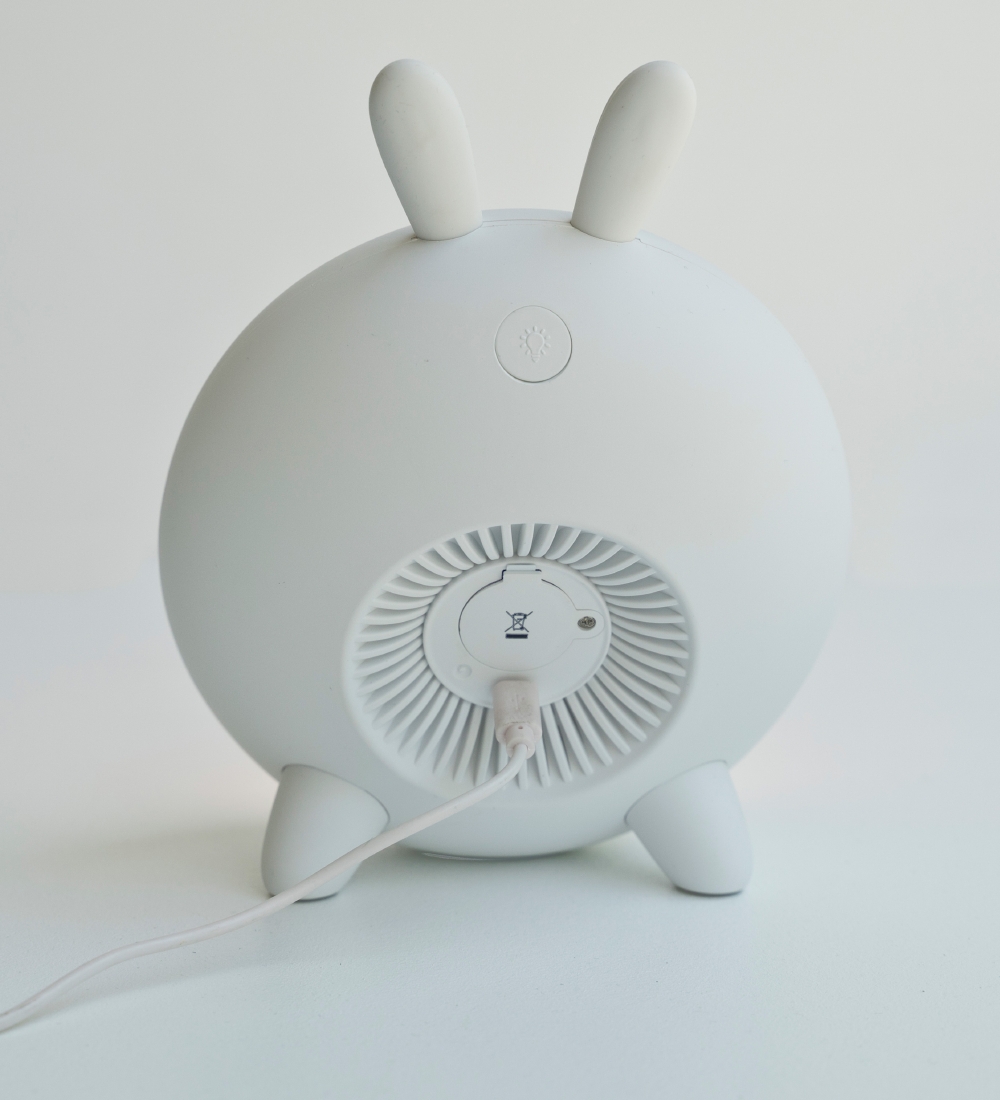 Rabbit & Friends Alarm Clock w. Lights - 20x15x6 cm - Wake Up -