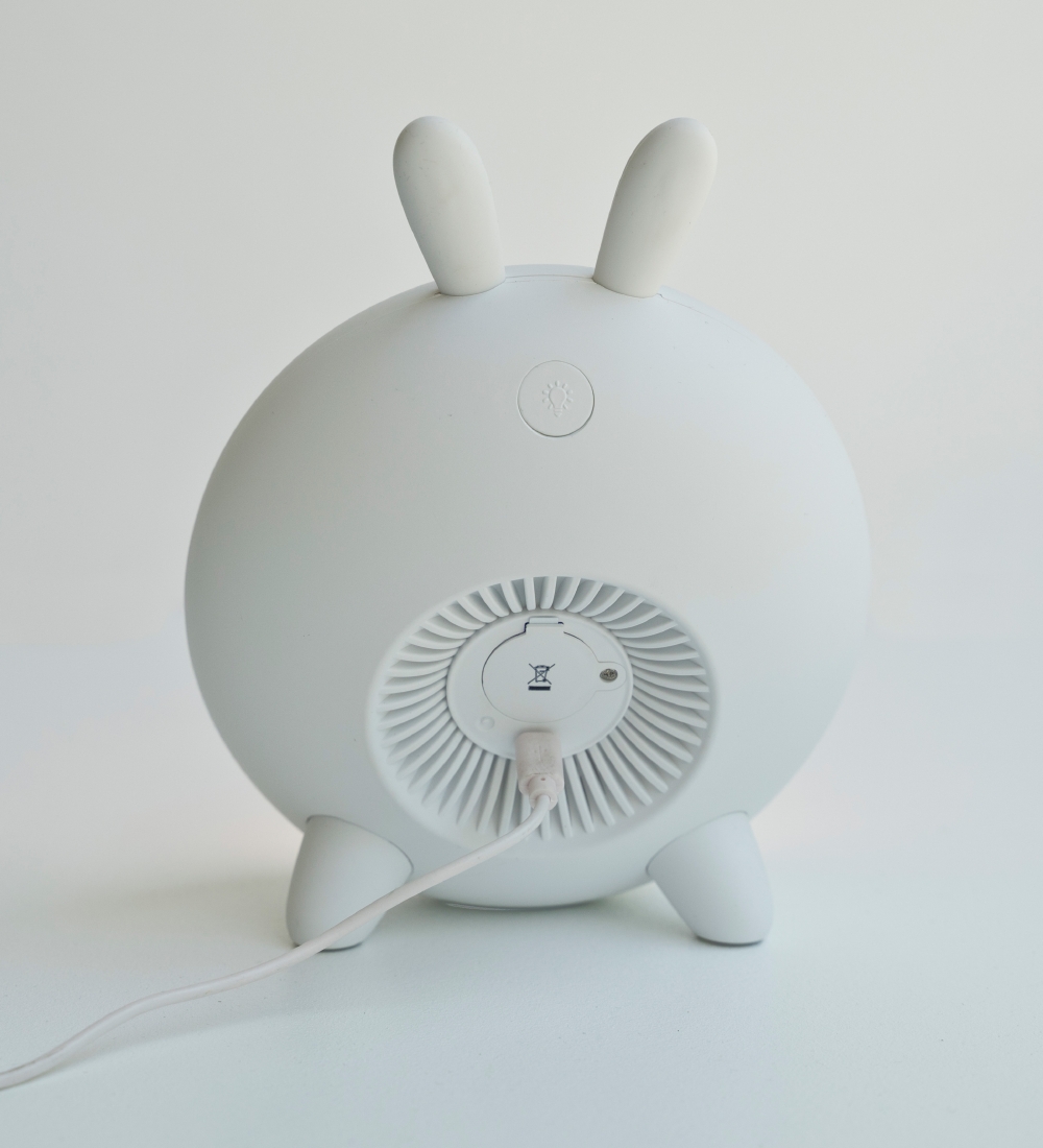 Rabbit & Friends Alarm Clock w. Lights - Wake Up - White
