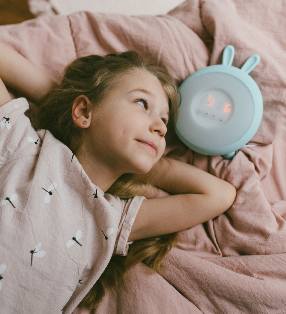 Rabbit & Friends Alarm Clock w. Lights - Wake Up - Pink