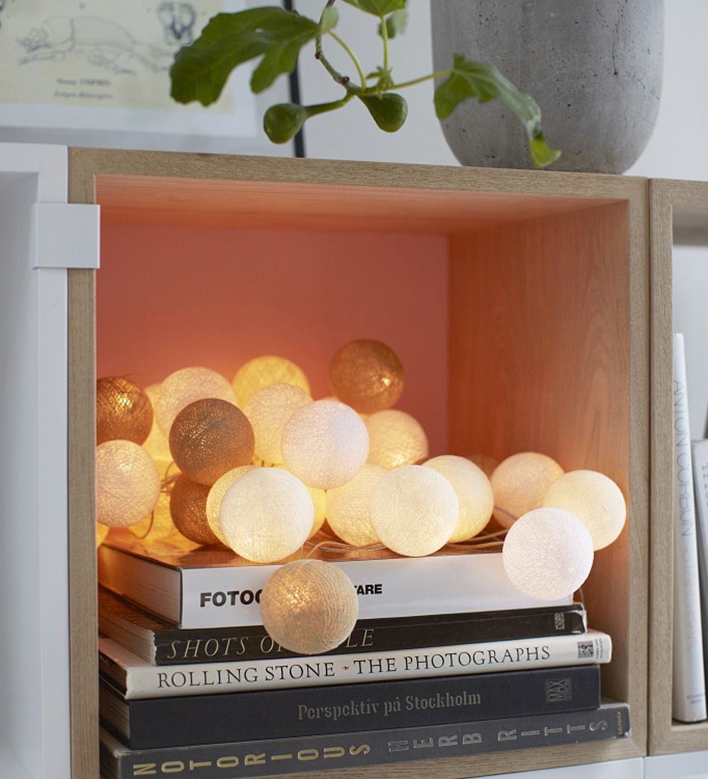 Iris Lights Chain - Ivory White