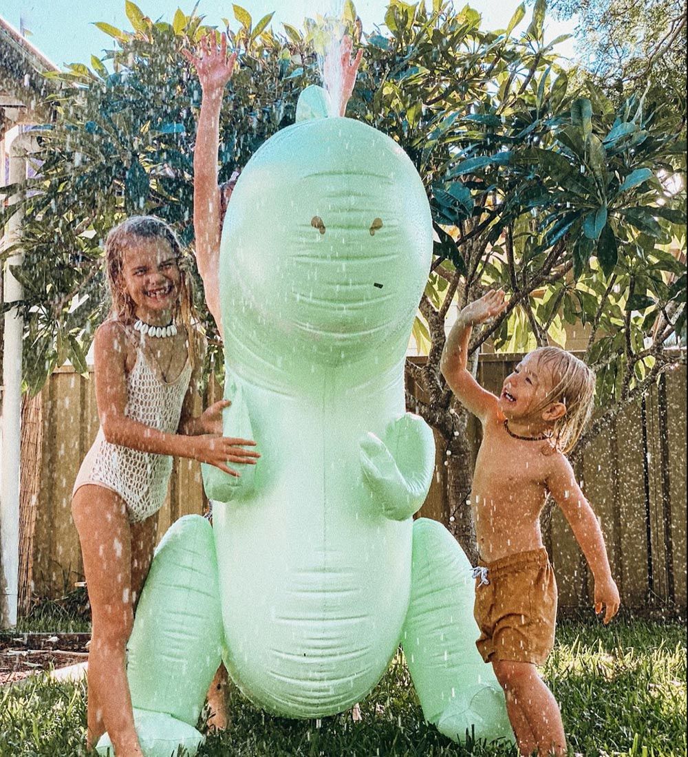 SunnyLife Inflatable Sprinkler - 165x170 cm - Dinosaur
