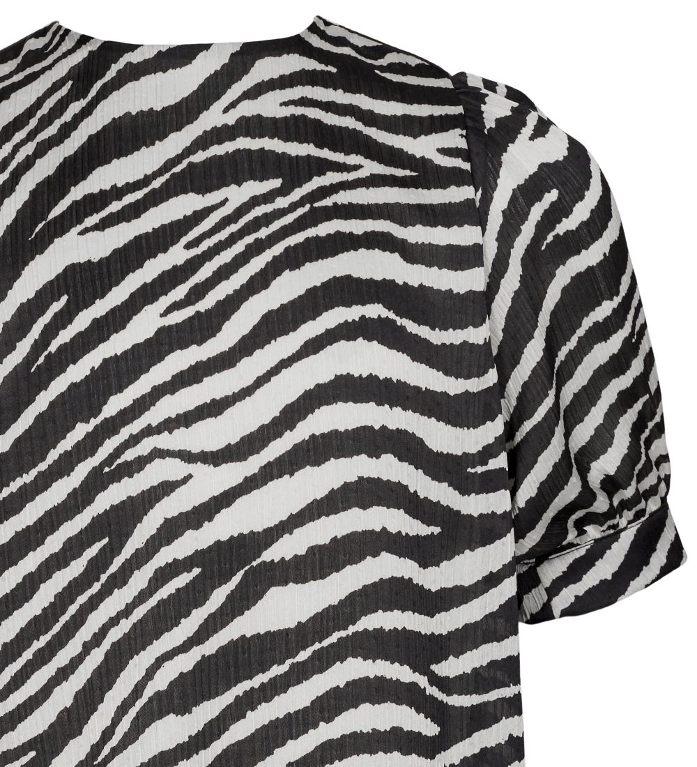Petit by Sofie Schnoor T-shirt - Black/White w. Zebra Print