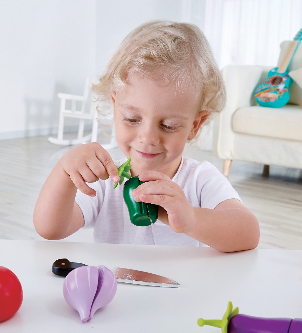 Hape Play Food - 8 Parts - Vegetables From The Garden