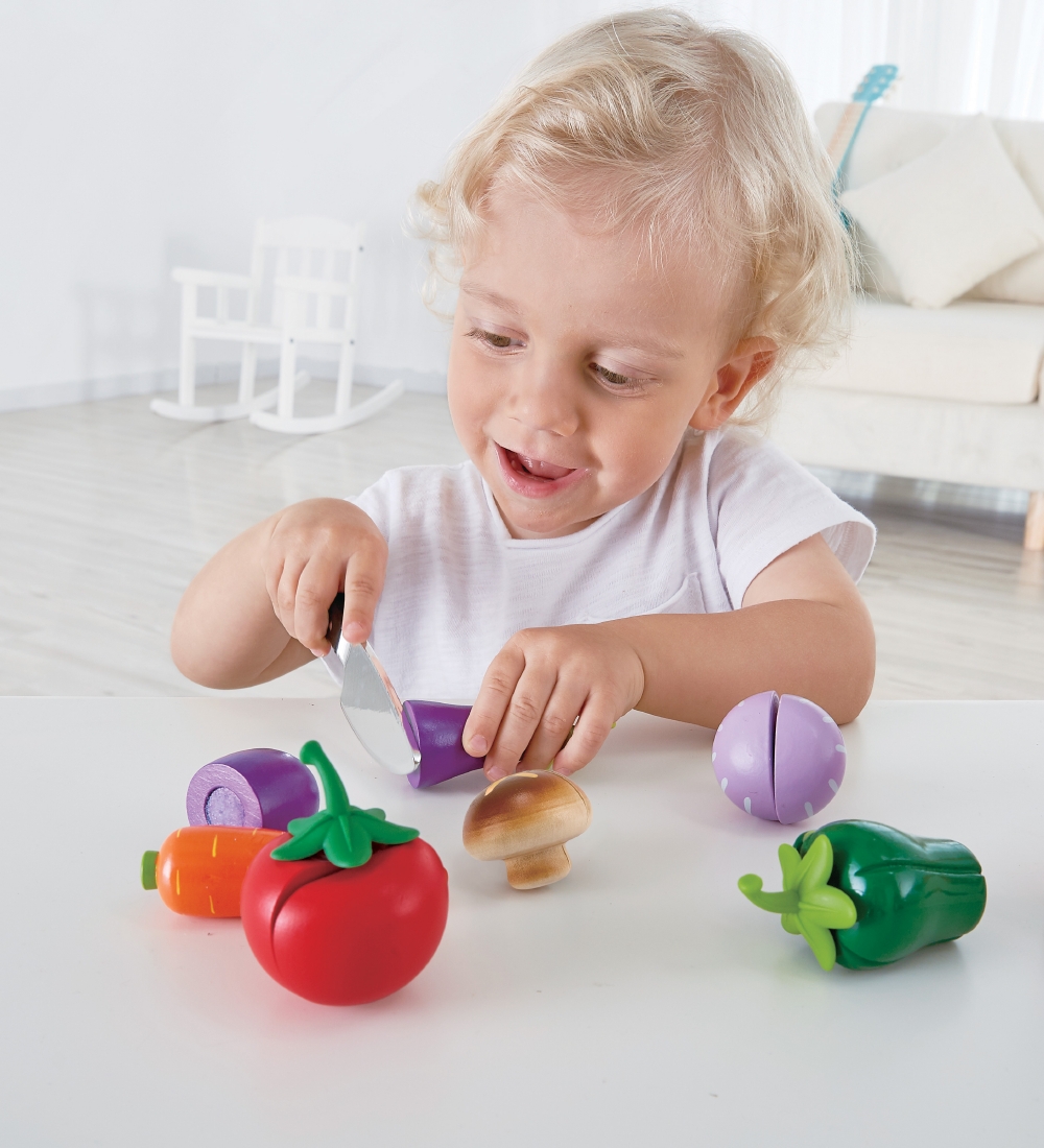 Hape Play Food - 8 Parts - Vegetables From The Garden