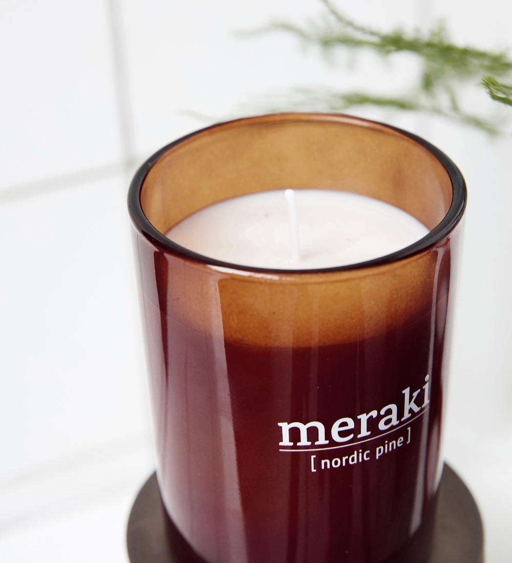 Meraki Scented Candle - 220 g - Nordic Pine