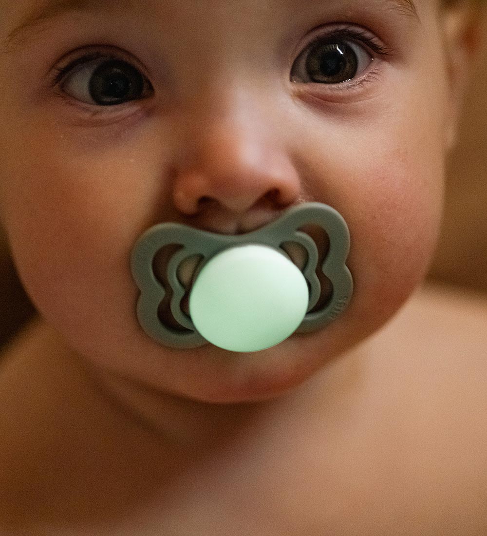 BIBS Supreme+ Glowing Pacifiers - Size 2 - 2-Pack - Symmetrical
