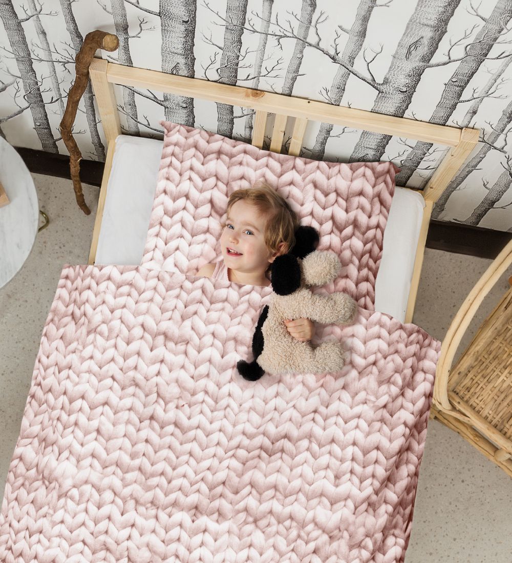 Snurk Duvet Cover - Junior - Rose Work Print