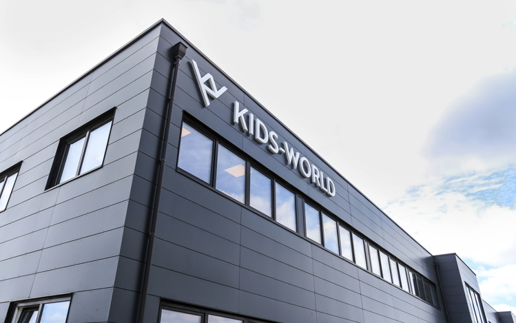 de facade van de webshop Kids-world